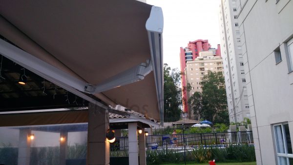 Toldo Articulado Motorizado Morumbi