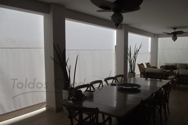 Toldo Retrátil e Cortina Alto de Pinheiros