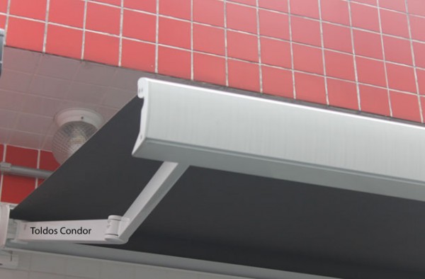 Toldo Articulado Box Ares – Vídeo