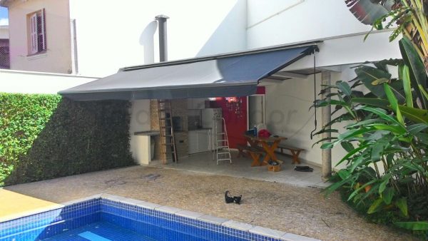 Toldo Articulado no Alto de Pinheiros