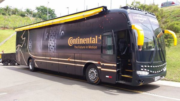 Toldo Articulado em Ônibus